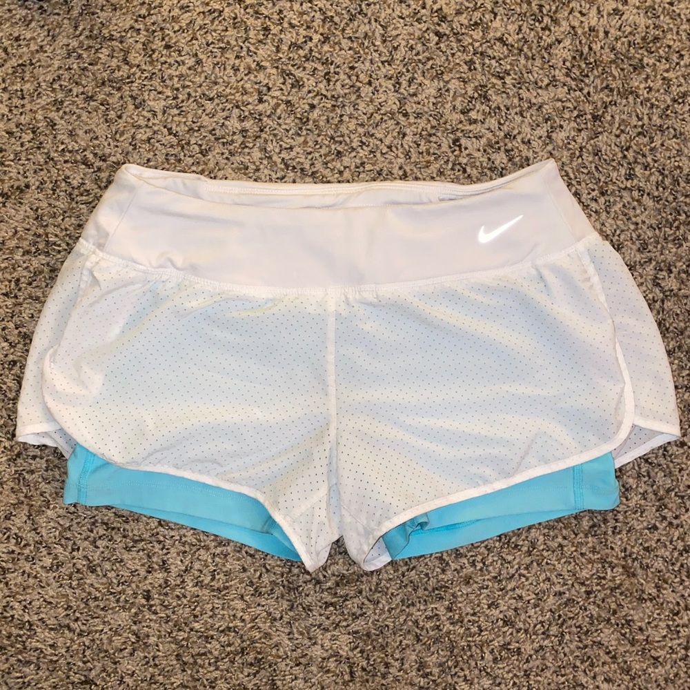 Nike running shorts w spandex